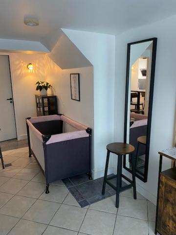 Appart Studio Rdc De Maison Avec Exterieur Proche Reims Tinqueux Ngoại thất bức ảnh