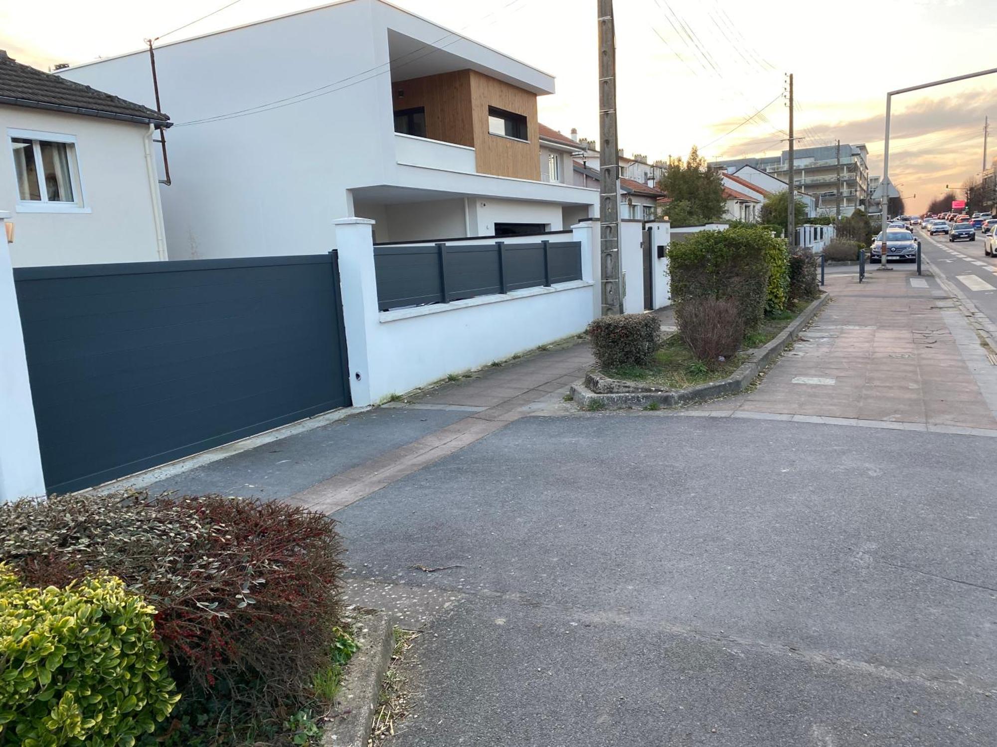 Appart Studio Rdc De Maison Avec Exterieur Proche Reims Tinqueux Ngoại thất bức ảnh